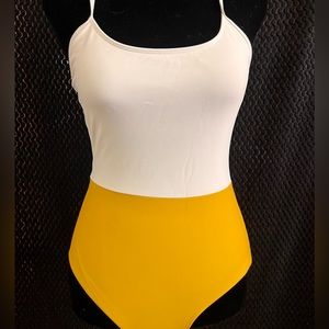Janela Bay Ladies Swimsuit